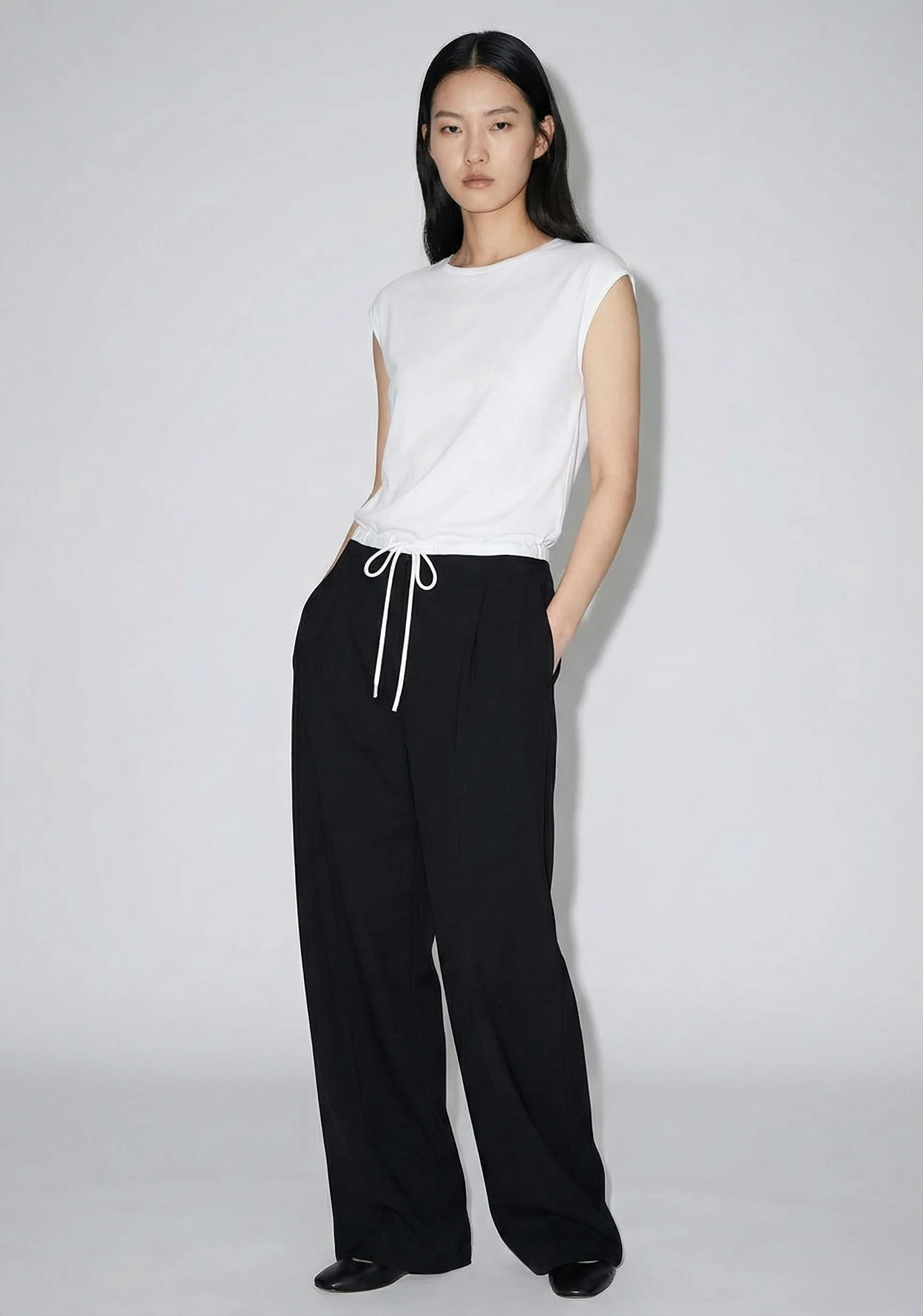 PANTALON LARGE À CORDON CONTRASTANT – Image 4