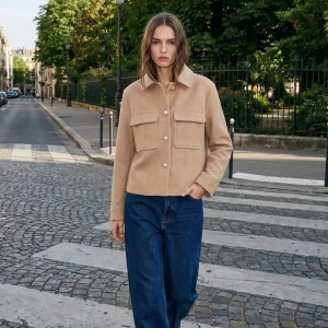 VESTE EFFET LAINE À POCHES PLAQUÉES