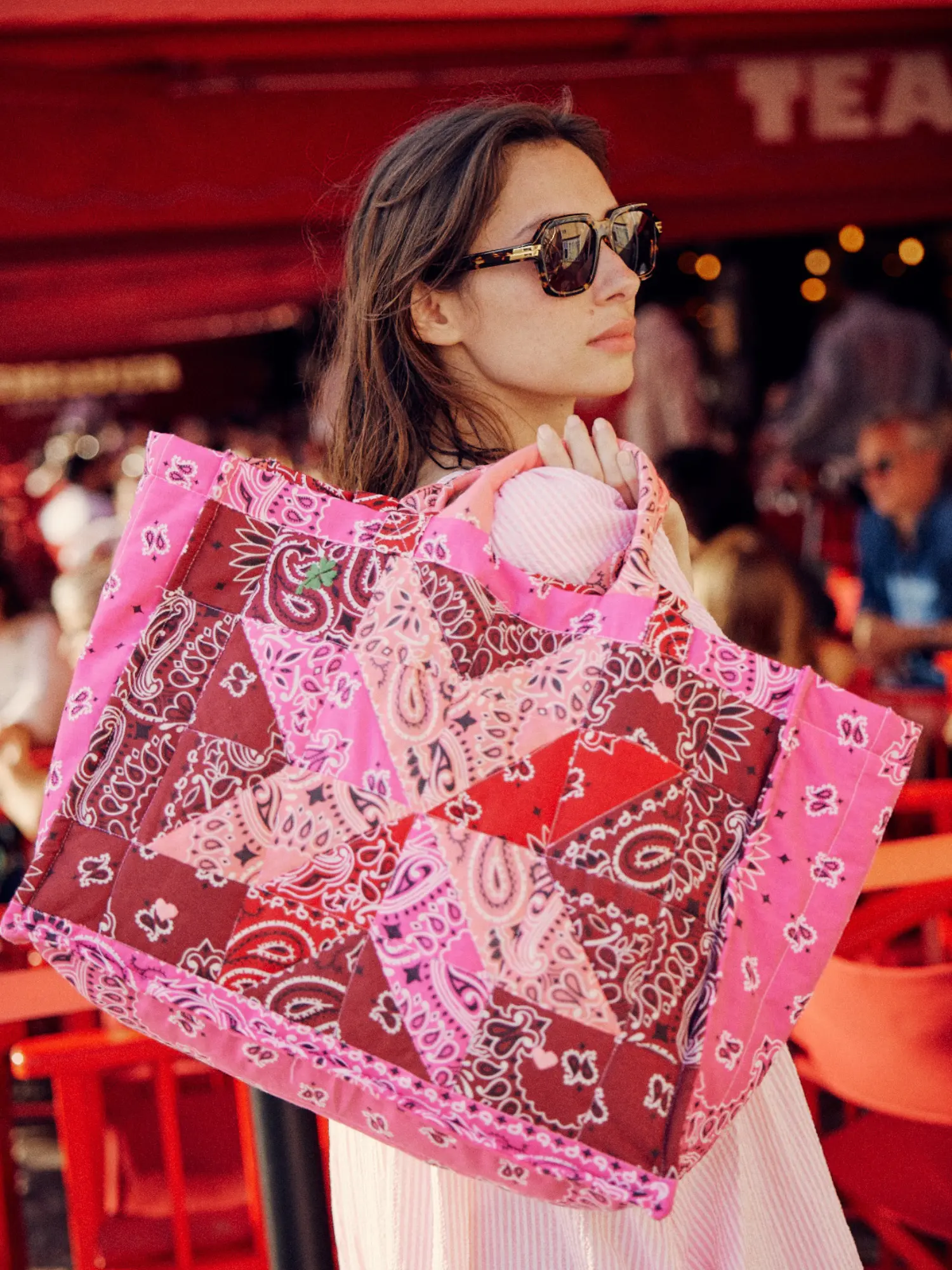 Maxi Cabas Matelassé - PATCHWORK - Bordeaux / Colorblock – Image 2