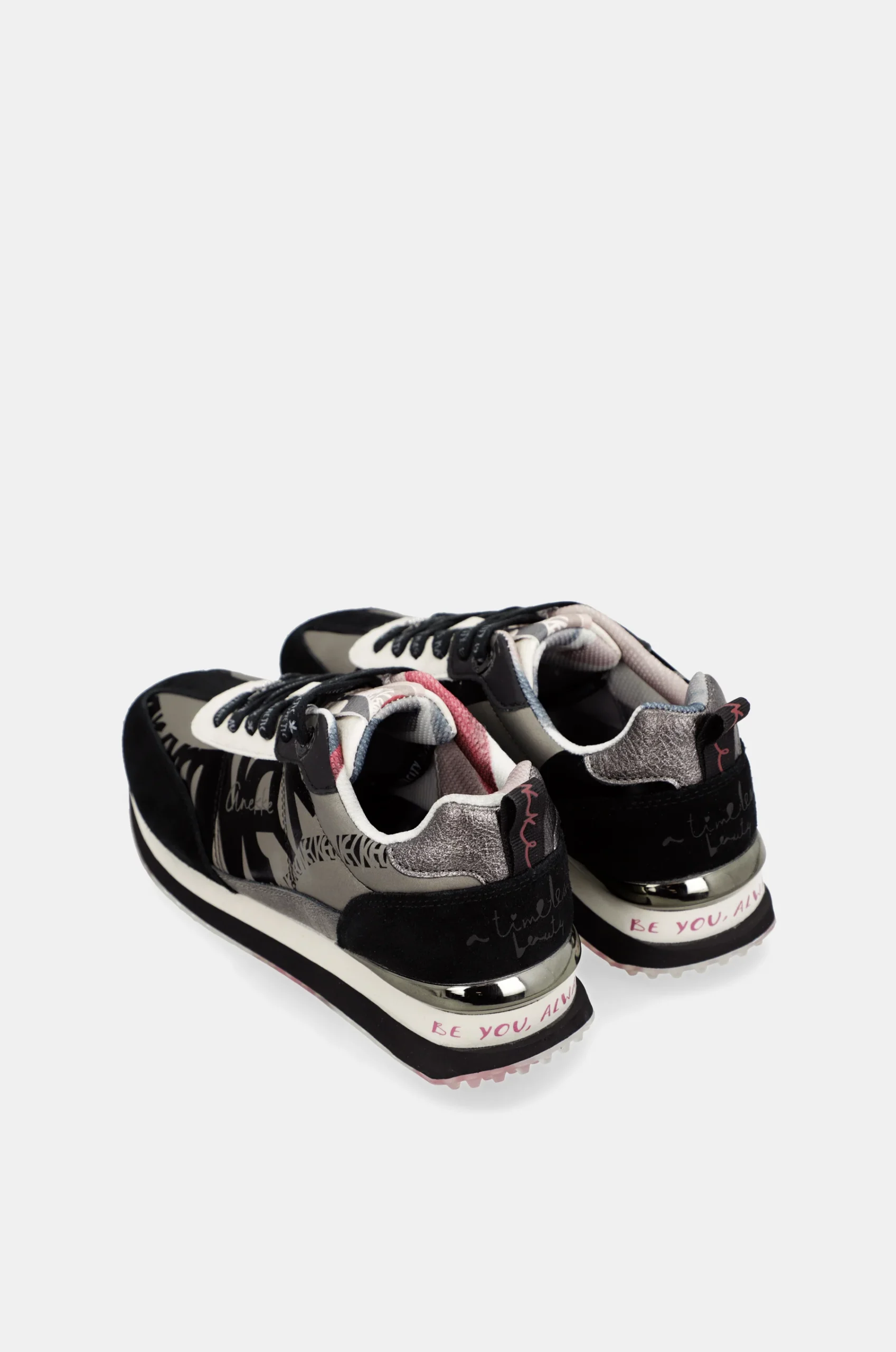 Sneakers noirs et plomb – Image 8