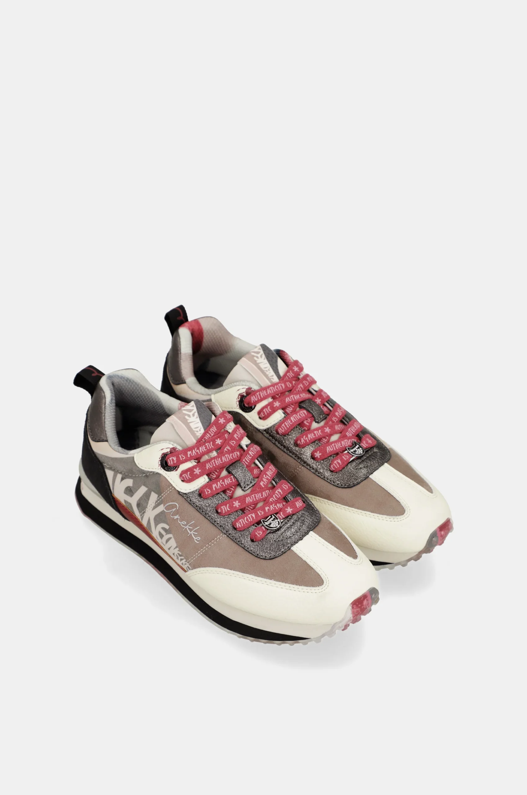 Sneakers roses et blancs – Image 3