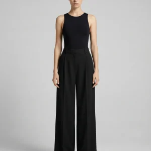 PANTALON LARGE AVEC PINCES