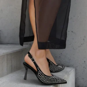 Escarpins à bride arrière avec zircons