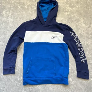 Sweat à capuche Reebok