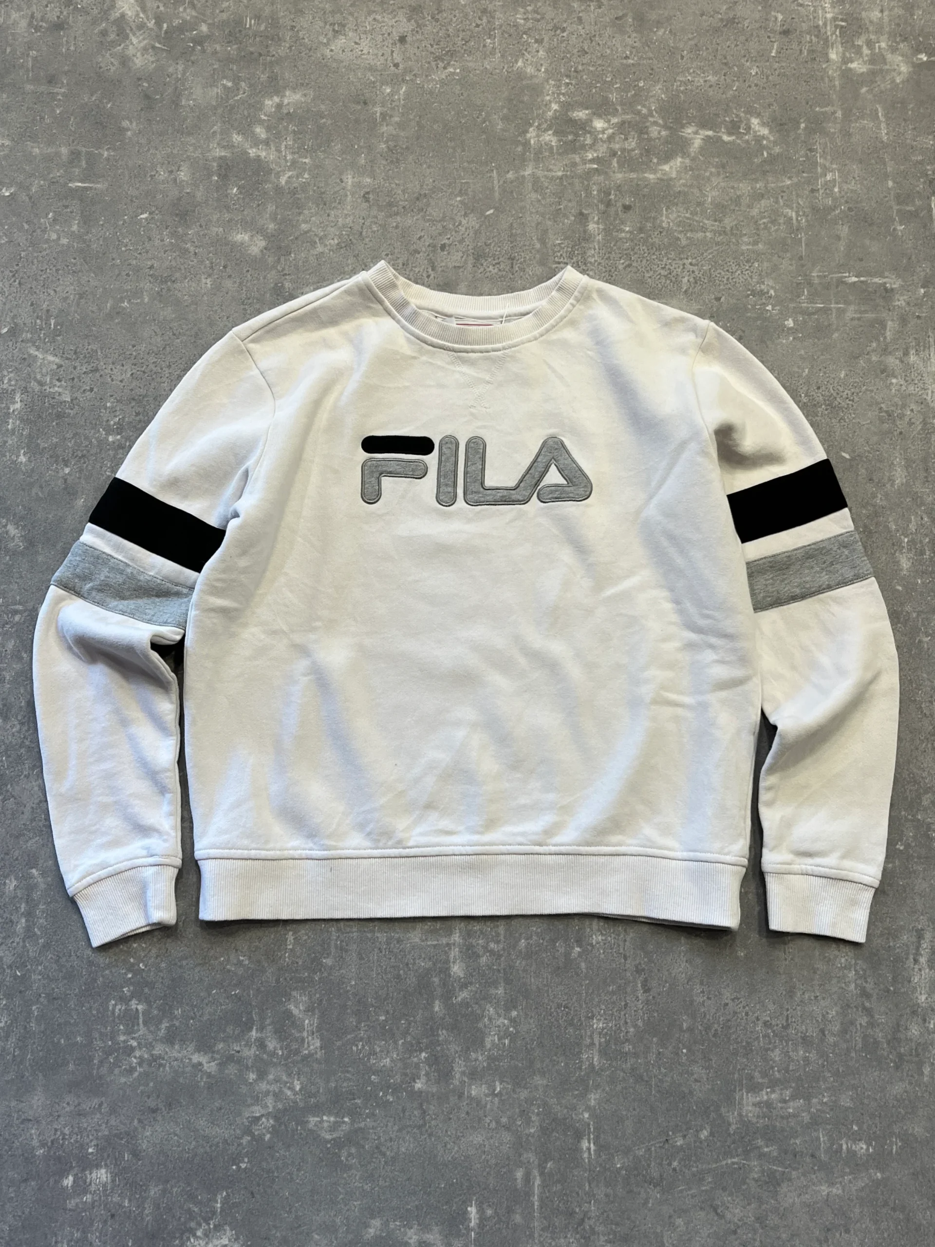 Pull Fila