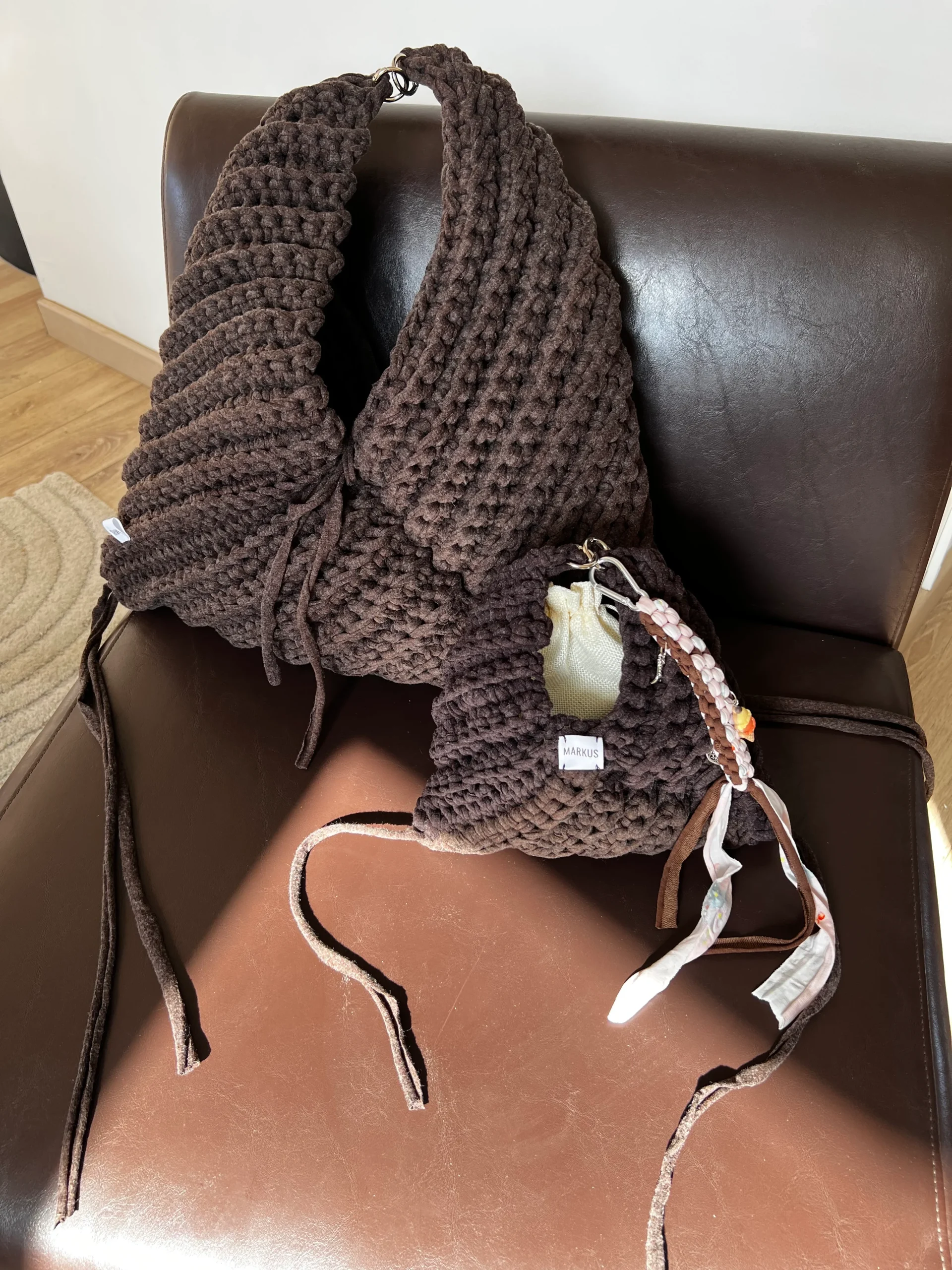 Mini Alexandrus - Sac à main 2in1 crochet style granny square – Image 3