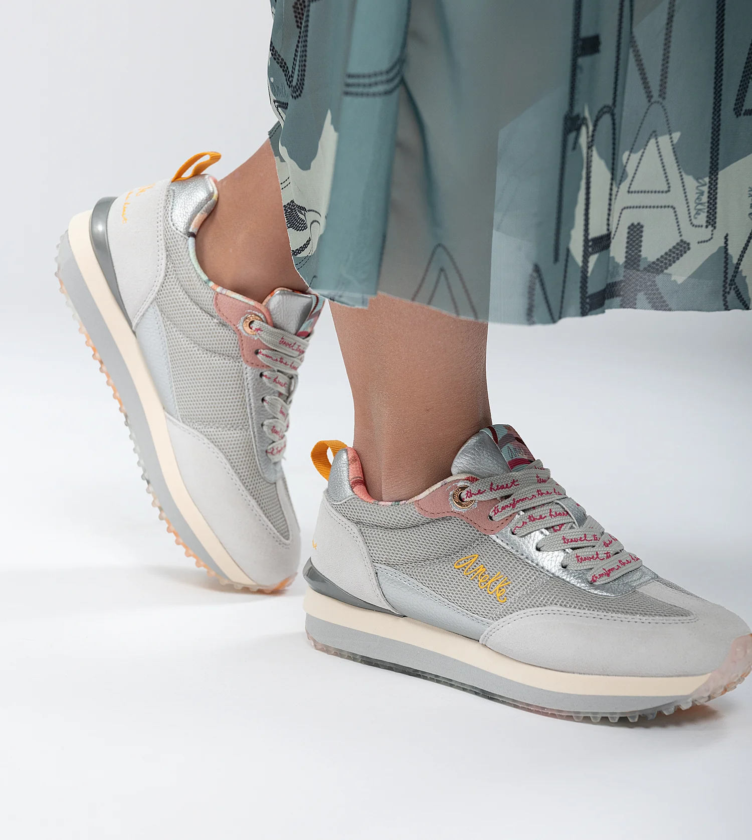 Baskets argentées Smart – Image 2