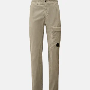 Pantalon en velours côtelé-gris clair