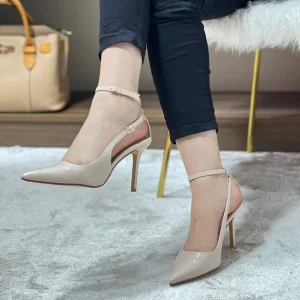 Escarpins à talon aiguille