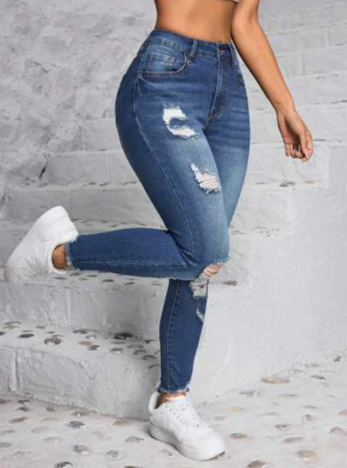 Jean femme skinny taille haute avec détails usés